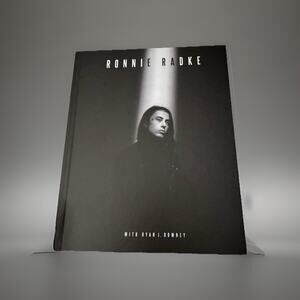 Ronnie Radke *SIGNED* I Can Explain Hardcover Biography Rock Music Memoir 1st Ed